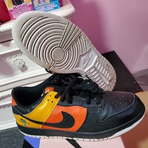 Nike dunk low SB 11 limited edition